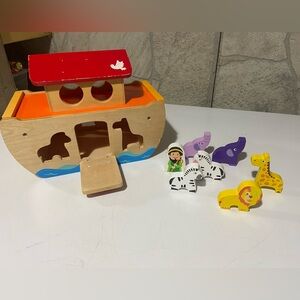 Wooden Noah's Ark Playset with Animals
